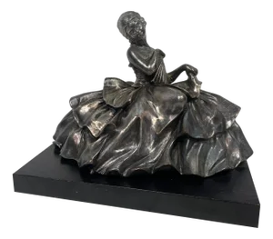Liberty Bridesmaid Statue, 1920s