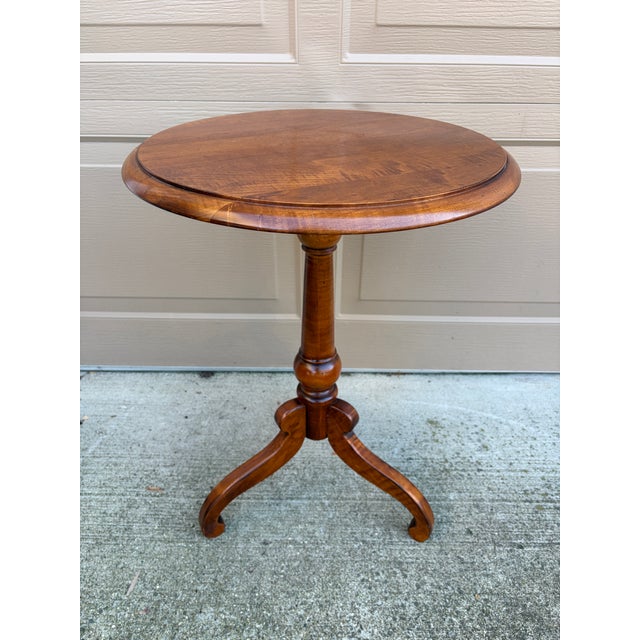 Brown Late 20th Century Ethan Allen American Colonial Cherry Wood Side Table For Sale - Image 8 of 10