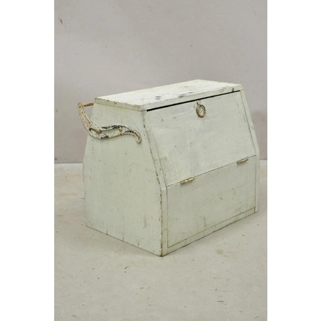 Vintage Arts & Crafts Wooden Green Painted Shoe Polish Box Tool Chest For Sale - Image 12 of 12