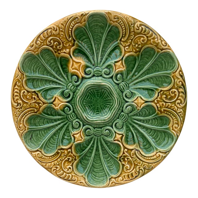 19th Century Green & Yellow Majolica Oyster Plate For Sale