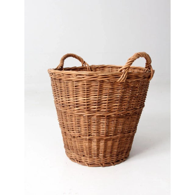 Farmhouse Vintage Wicker Basket For Sale - Image 3 of 10