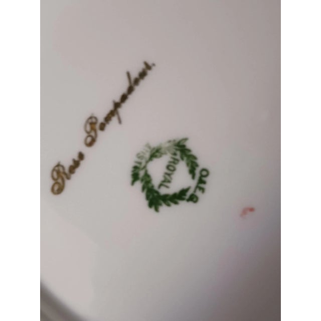 Early 20th Century Royal Austria O & E G Rose Pompadour Plate For Sale - Image 9 of 9