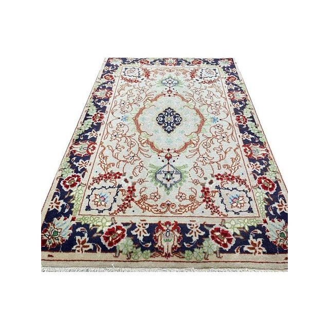 Exact Size: 1’11” x 3’0″ Color: Natural Age: New Materials: Wool, Natural Silk Construction: Hand Knotted