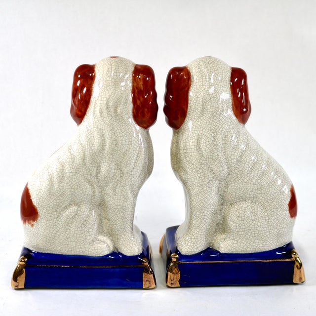 Fitz and Floyd Vintage Staffordshire King Charles Spaniel Dog Bookend Ceramic Figurines - Set of 2 For Sale - Image 4 of 11