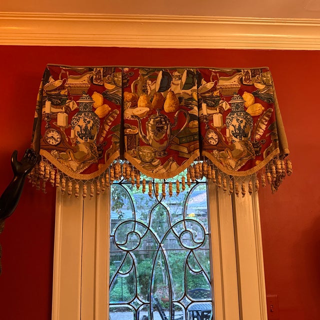 English Custom Drapery Valance For Sale - Image 3 of 7
