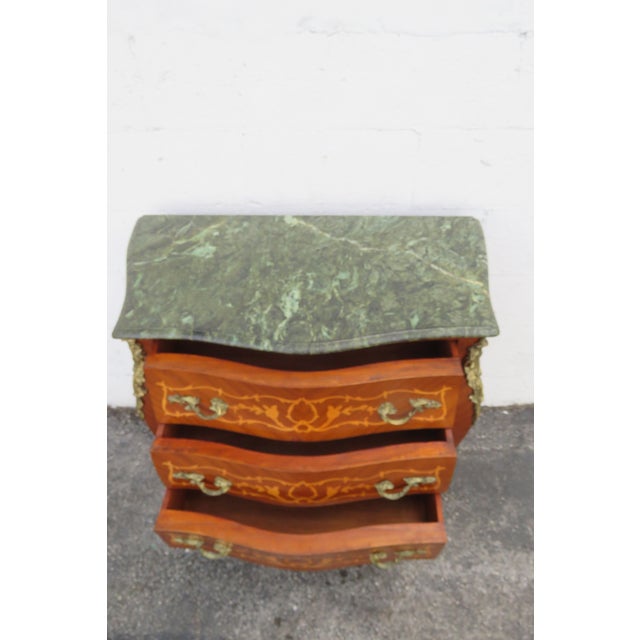 Late 20th Century French Marble Top Bombay Serpentine Inlay Commode Dresser Bathroom Vanity 6230 For Sale - Image 5 of 17