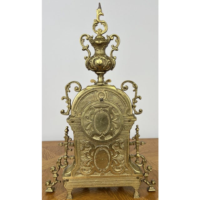 Vintage French Style Clock in Brass For Sale - Image 10 of 13