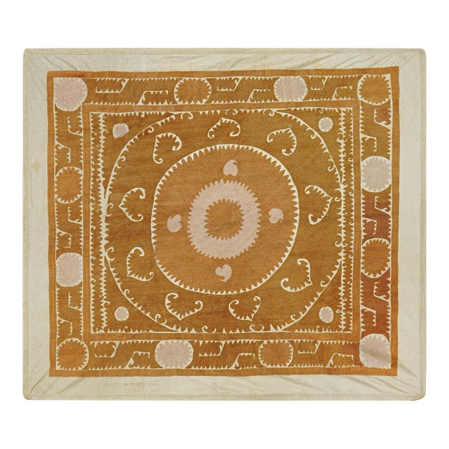 Pale Suzani From Samarkand Uzbekistan - Wall Textile For Sale