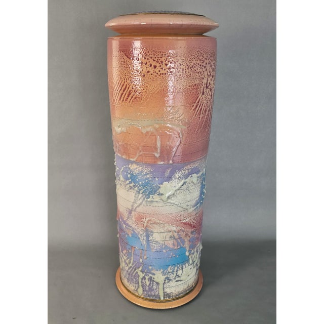 Monumental 25" Steven Forbes-deSoule Ceramic Lidded Urn Vase 1988 For Sale - Image 11 of 16