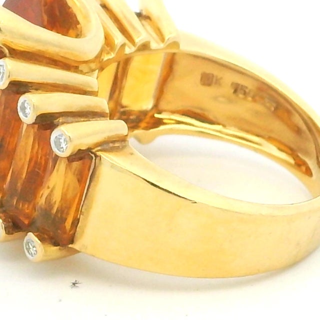 1980s Italian 18k Gold Citrine & Diamond Architectural Cocktail Ring, Size 7 For Sale - Image 10 of 14