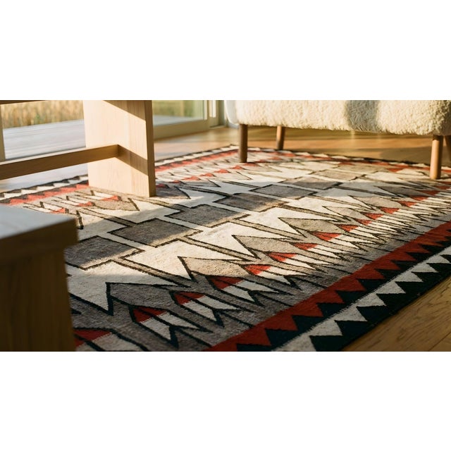 Early 20th Century American Navajo Pictorial Rug ( 4'2" x 8'4" - 127 x 254 ) For Sale - Image 14 of 14