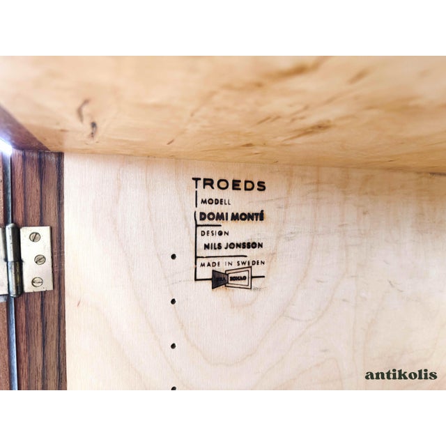 1960s Mid-Century Bookcase in Teak by Nils Jonsson for Hugo Troeds, 1960s For Sale - Image 5 of 13