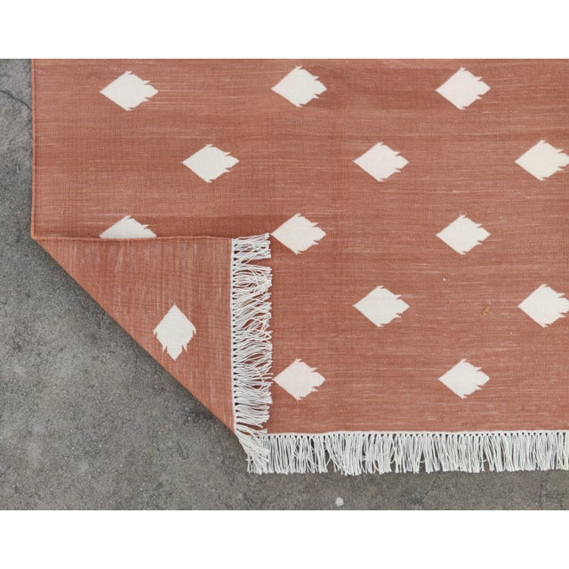 Casa Cosima Handmade Cotton Vegetable Dyed Reversible Leaf Pattern Area Rug, Tan and White - 10'x14' For Sale - Image 4 of 11