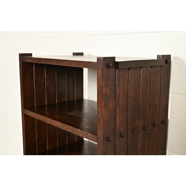 Stickley Brothers Style Antique Mission Oak Arts & Crafts Bookcase or Magazine Rack, Circa 1910 For Sale In South Bend - Image 6 of 12
