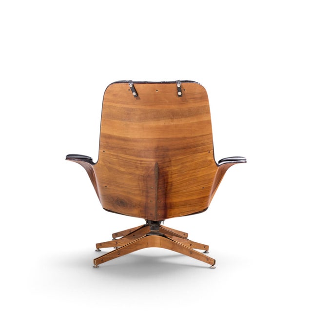 George Mulhauser for Plycraft Mr Chair Mid Century Lounge Chair and Ottoman For Sale In Chicago - Image 6 of 10
