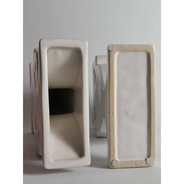 Vintage Flattened White Ceramic Urn Vases, 1980s, Set of 2 For Sale - Image 12 of 14