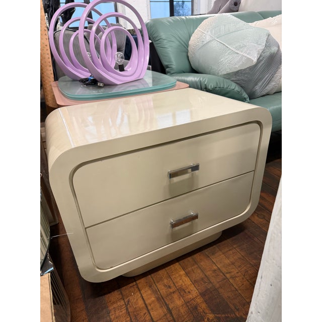 1980 Light Pink Laminate Waterfall Nightstand