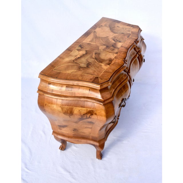 Italian Mid-Century Oyster Burl Olive Commode With 2 Drawers For Sale - Image 4 of 11