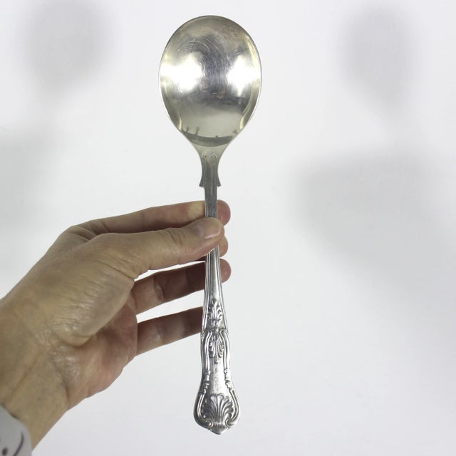 1980s Newbridge Kings Shell Pattern Silverplate Large Serving Spoons- Set of 2 For Sale - Image 4 of 7