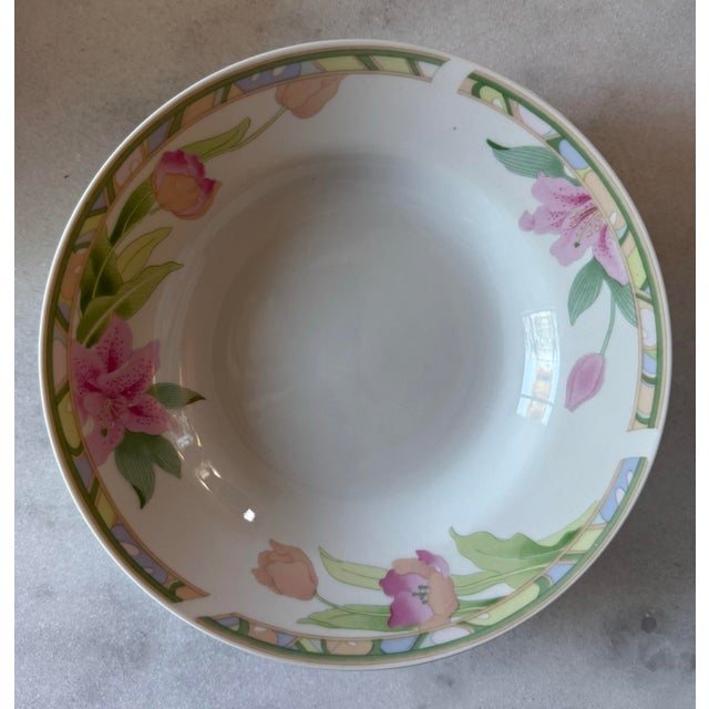 Set of 9 German Porcelain Bowls With Tropical Design For Sale - Image 4 of 10