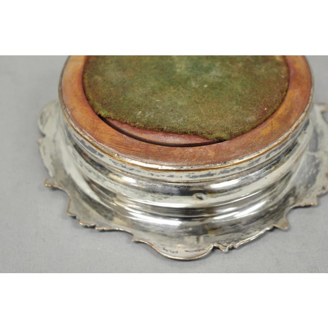 Vintage English Victorian Silver Plated Floral Repousse Bar Wine Bottle Coaster For Sale - Image 13 of 15