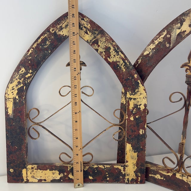 Rustic Farmhouse Gothic Style Arched Window Fleur-De-Lis Red Yellow Chipped Wood Hanging Wall Decor, Set of 2 For Sale - Image 13 of 14