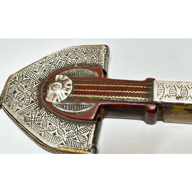Silver Antique Moroccan Berber Khanjar Dagger With Sheath For Sale - Image 8 of 15