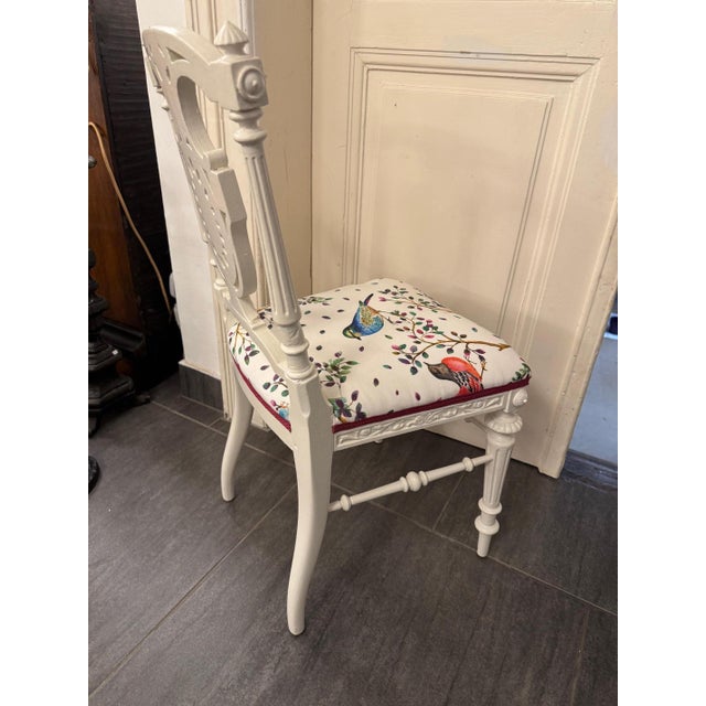 Vintage Neoclassical Style Chair in Wood For Sale - Image 4 of 9