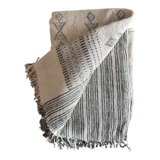 Akriti Cream Wool Throw For Sale