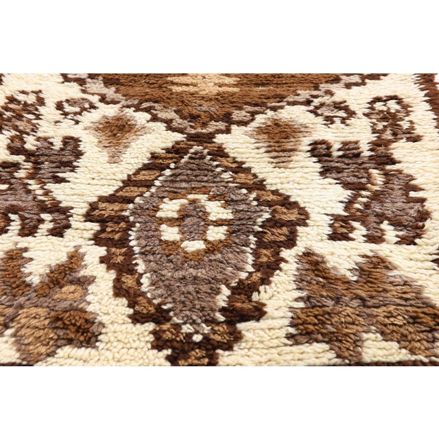 Late 20th Century Vintage Azilal Moroccan Rug, 02'04 X 06'08 For Sale - Image 5 of 10