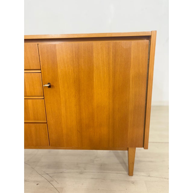 Mid-Century Chest of Drawers, 1960s For Sale - Image 4 of 15