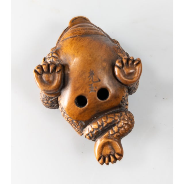 20th Century Japanese Carved Boxwood Netsuke of a Three Legged Toad or Frog For Sale - Image 10 of 10