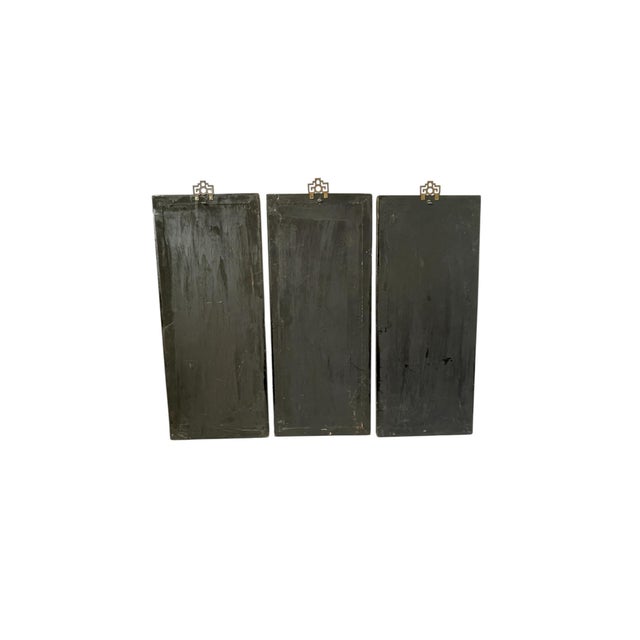 Mid 20th Century Vintage Set of 3 Asian Black Lacquer Panels Geishas in a Garden With Raised Mother of Pearl For Sale - Image 5 of 6