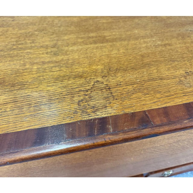 Early 19th Century Oak and Mahogany Blanket Chest For Sale - Image 14 of 16