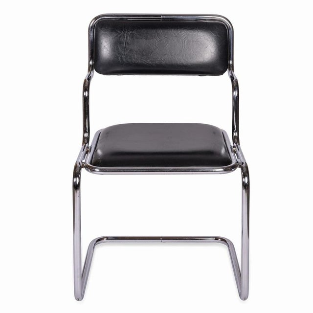 A tubular chair designed by Ladislav Vrátník in the 1970s, which once adorned the legendary Mánes Exhibition Hall on the...