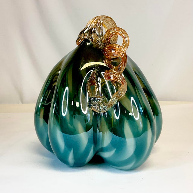 1990s Vintage Hollywood Regency Italian Venetian Blown Glass Pumpkin - Halloween & Thanksgiving For Sale - Image 6 of 10