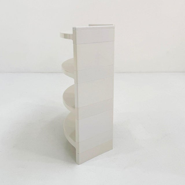 Olaf von Bohr Corner Shelf by Olaf Von Bohr for Flair, 1970s For Sale - Image 4 of 10