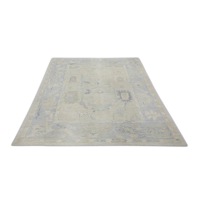 Early 21st Century Neutral Handwoven Turkish Oushak Rug 8'4" X 9'11" For Sale In Houston - Image 6 of 7