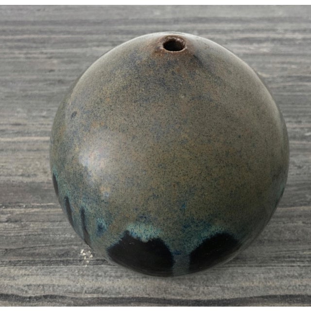 Ceramic Small Mid-Century Studio Pottery Weed Pot Vase, Unsigned For Sale - Image 7 of 8