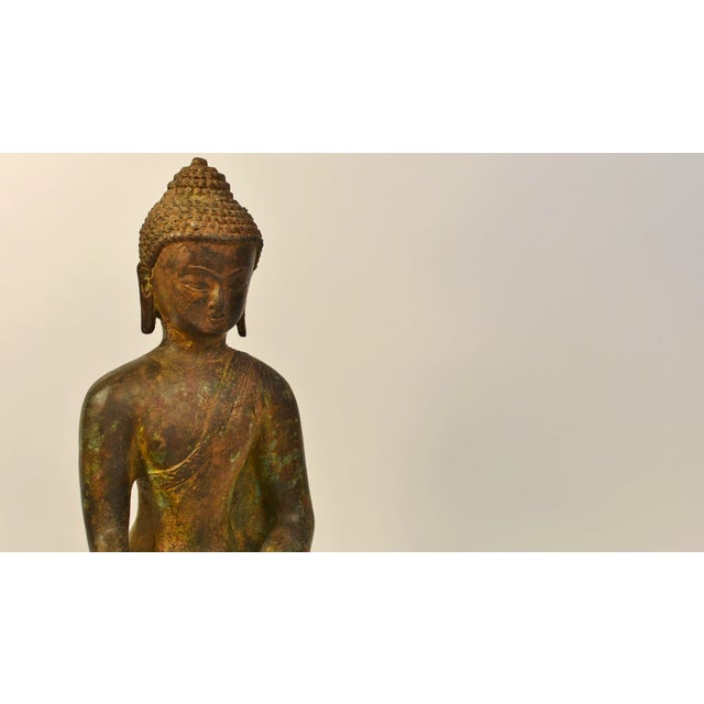 Large Antique Bronze Buddha Shakyamuni on Double Lotus For Sale In Los Angeles - Image 6 of 18