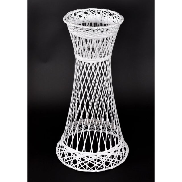 Set of 5 Russell Woodard Spun Fiberglass White Plant Stand Garden Planters For Sale - Image 12 of 12