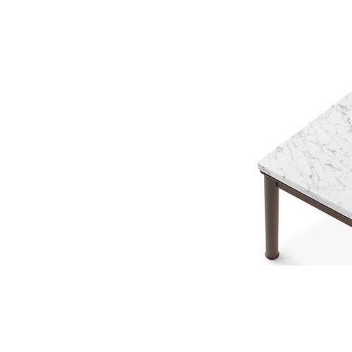 Metal LC10 T5 Table from Cassina For Sale - Image 7 of 11