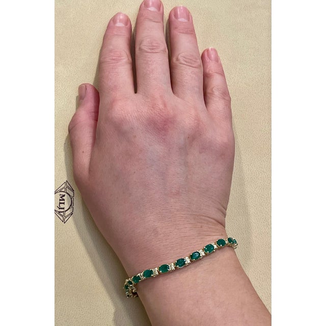 Metal 12 Ct Natural Brazilian Emerald & Diamond Tennis Bracelet 14 Karat Yellow Gold For Sale - Image 7 of 8