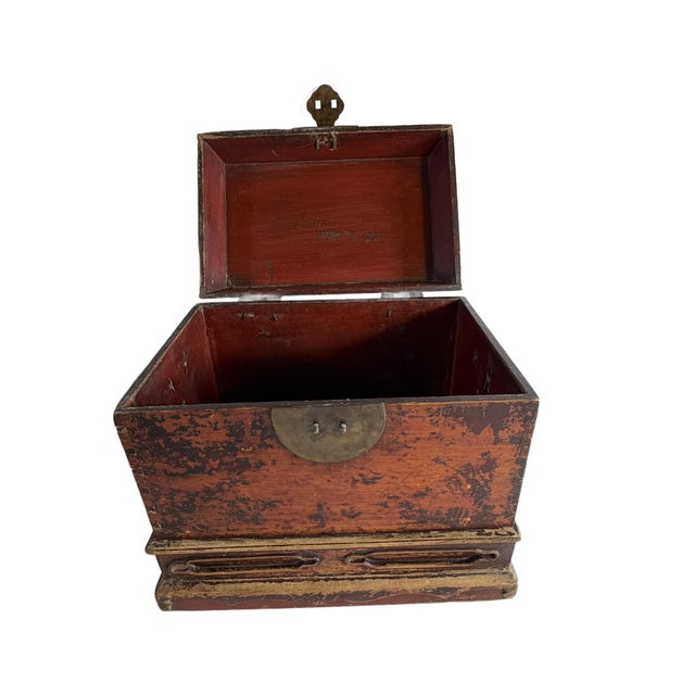 Antique Chinese Box in Original Patina For Sale - Image 15 of 18