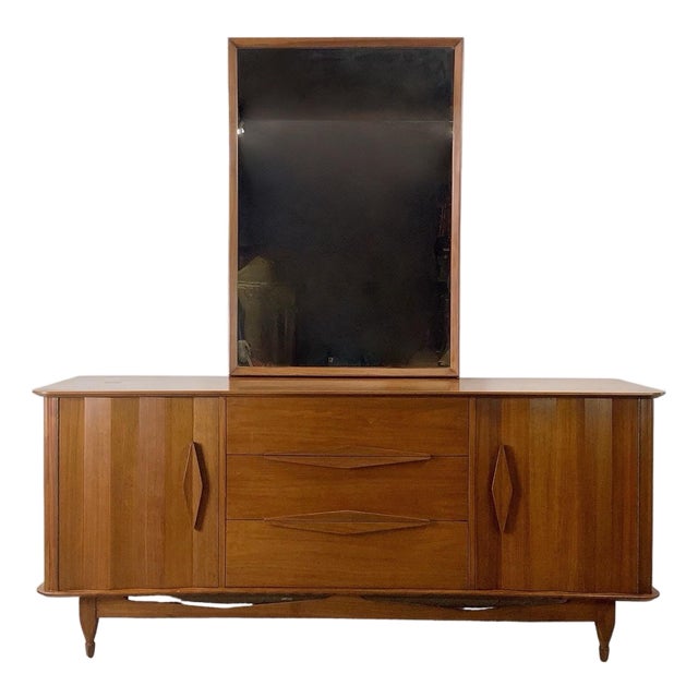 Vintage Mid-Century Modern Walnut Dresser With Sculpted Wood Pulls and Mirror For Sale