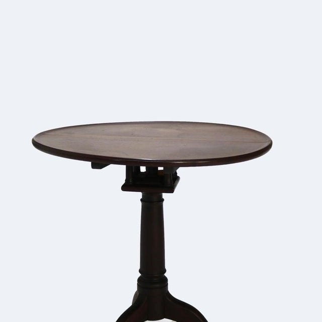 Brown Antique Queen Anne Mahogany Dish Top Tilt Top Table With Bird Cage C1780 For Sale - Image 8 of 11