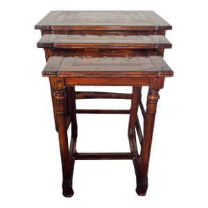 Attributed to Jonathan Charles Nest of Three Walnut Inlaid Parquet Oyster Tables, Huntingdon Collection