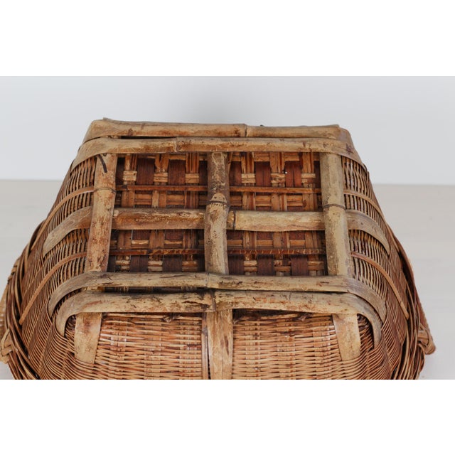 Mid-Century Chinese Large Bamboo & Rattan Woven Basket With Handles For Sale - Image 14 of 15