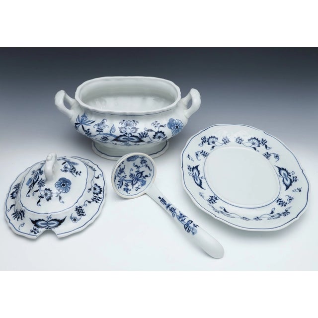 Vintage MCM Blue Danube Tureen With Underplate and Ladle For Sale In Phoenix - Image 6 of 6