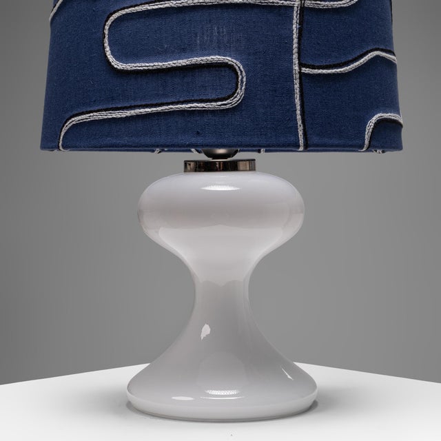 Sculptural Ml1 Table Lamp in Glass by Ingo Maurer for M Design, Germany, 1970s For Sale - Image 3 of 7